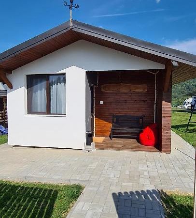 Cabana Bujor De Munte Risnov Bagian luar foto