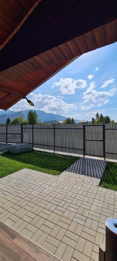 Cabana Bujor De Munte Risnov Bagian luar foto