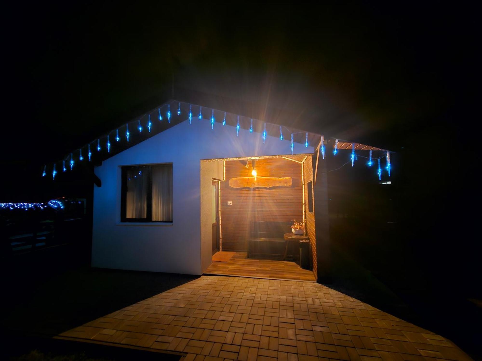 Cabana Bujor De Munte Risnov Bagian luar foto